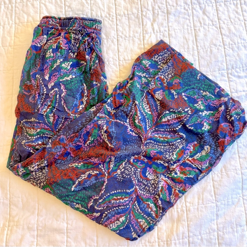 Sundry Multicolor Patterned Fabric - image 3